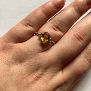 Women’s size 7 ring (November birthstone)